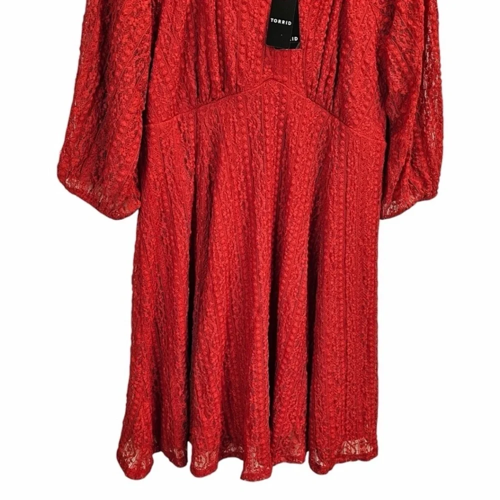 NWT Torrid Red Lace 3/4 Sleeve Fit and Flare Sweetheart Neck Dress Sz 1X - Picture 6 of 10